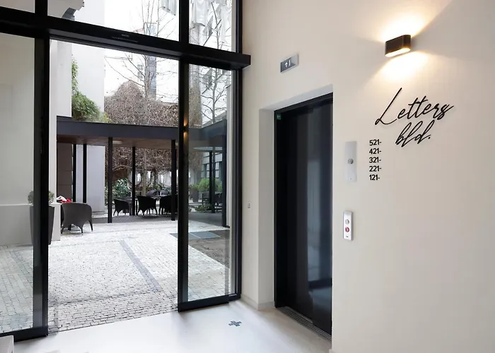 Prokop Square Hotell
