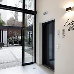 Prokop Square Hotel