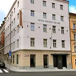 Hotel Prokop Square Prague