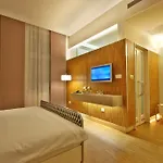 Prokop Square Отель 4*