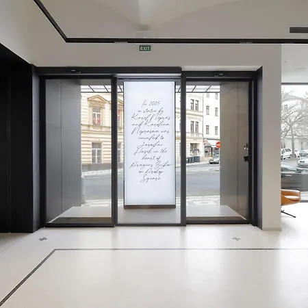 Prokop Square Ξενοδοχείο