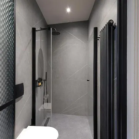 Prokop Square Ξενοδοχείο 4*