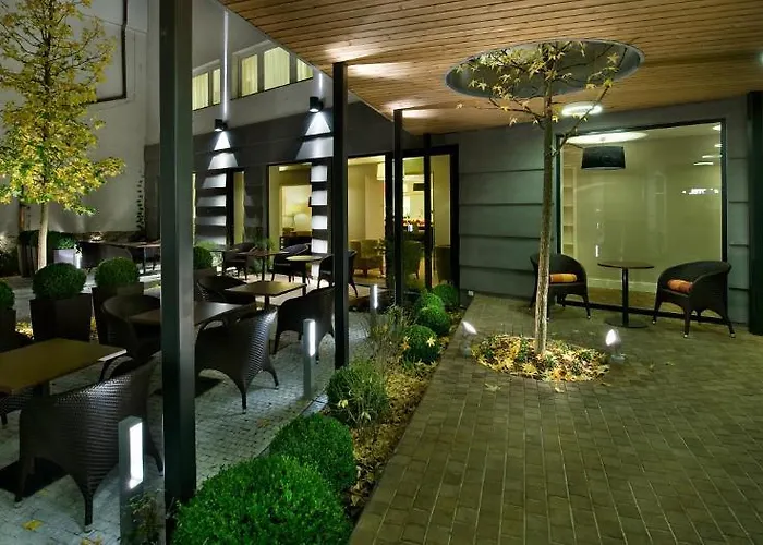 Prokop Square Otel