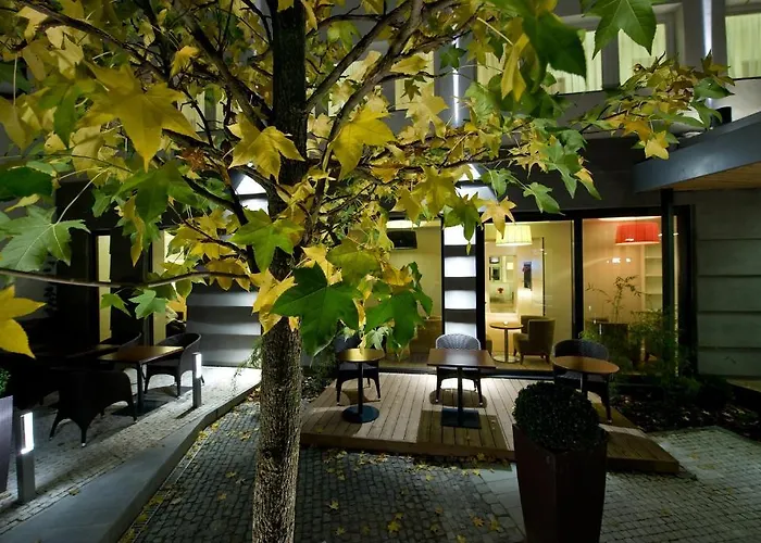 Prokop Square 4*